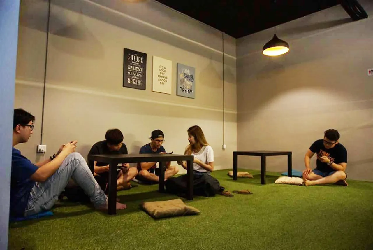 Malacca 1992 Capsule Hotel