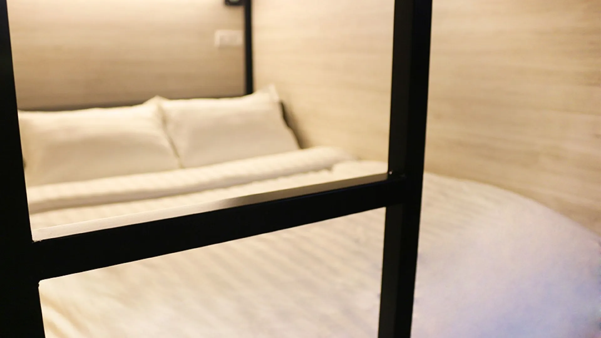 Malacca 1992 Capsule Hotel